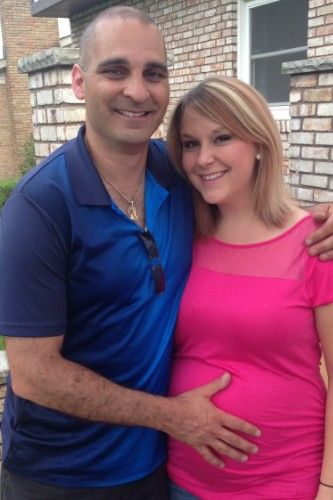 Erin and Tony Maroon during Erin’s pregnancy with their first child, Ashlie Cathren.